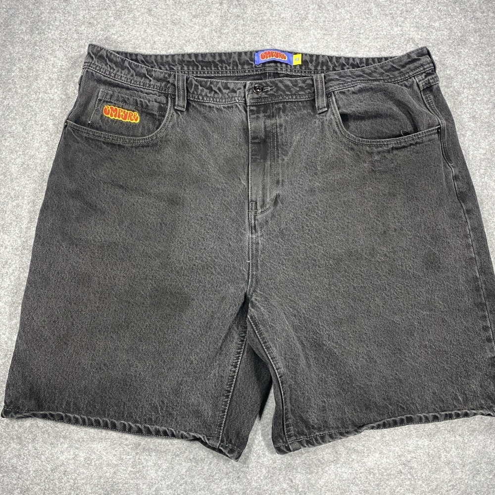 Y2K / Grunge Vibe Empyre Spray Paint Can Black Jean Shorts Jorts Baggy Skater 42